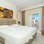 Hotel Ninemia *