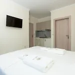 Ninemia Hotel *